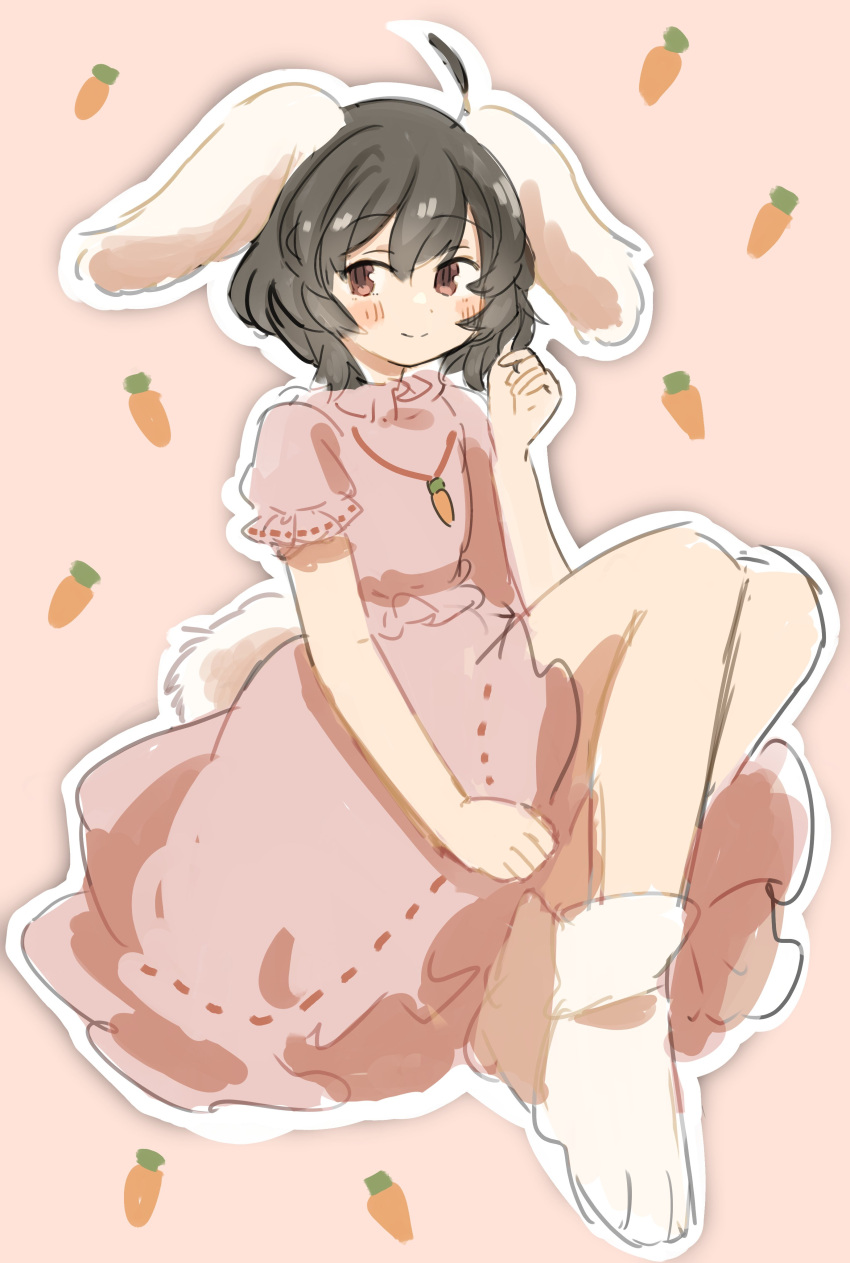 1girl absurdres ahoge animal_ears black_hair blush closed_mouth commentary_request flat_chest floppy_ears highres inaba_tewi outline petite pink_background rabbit_ears short_hair smile solo touhou tsukiori white_outline