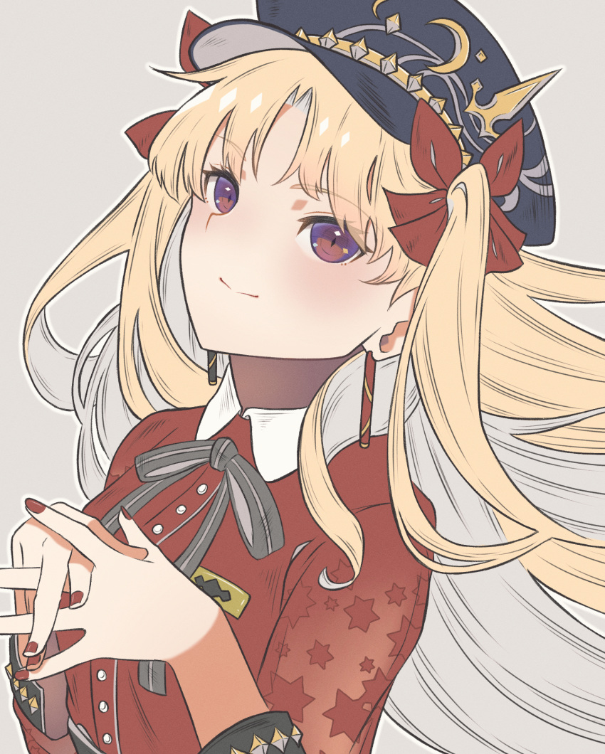 1girl alternate_costume black_bow black_bowtie black_headwear blonde_hair blush bow bowtie cabbie_hat collar crescent_moon earrings ereshkigal_(fate) ereshkigal_(under_the_same_sky)_(fate) fate/grand_order fate_(series) grey_background hair_ribbon hat highres jewelry long_hair moon official_alternate_costume own_hands_together red_eyes red_nails red_ribbon red_shirt ribbon shirt simple_background smile solo star_(symbol) star_print taku_hanamiyap very_long_hair white_collar