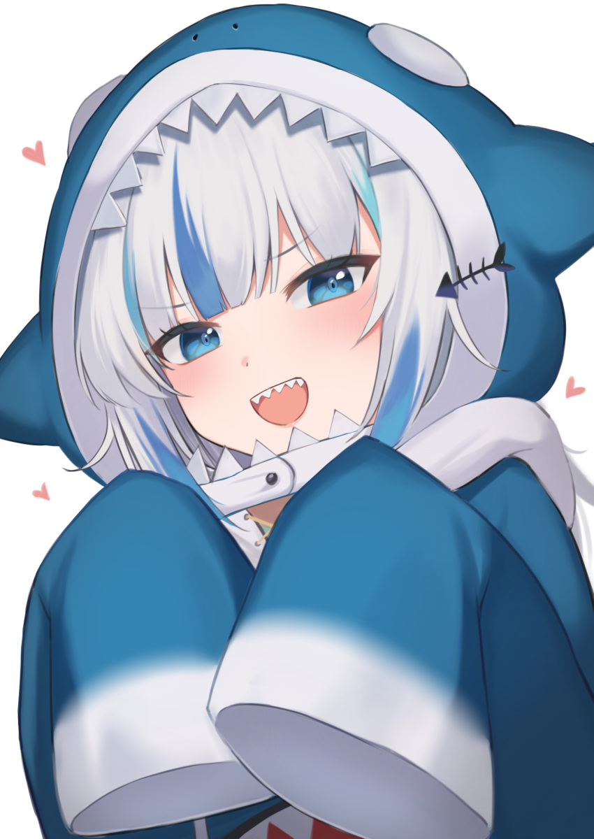 1girl animal_hood blue_eyes blue_hair blue_hoodie blunt_bangs gawr_gura gawr_gura_(1st_costume) grey_hair hair_ornament highres hololive hololive_english hood hood_up hoodie long_sleeves looking_at_viewer multicolored_hair open_mouth shark_girl shark_hood sharp_teeth sleeves_past_wrists smile solo streaked_hair tail teeth virtual_youtuber wabimochi wide_sleeves