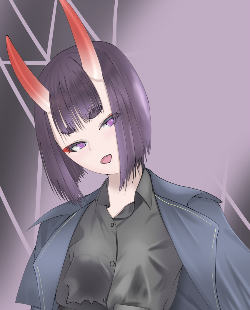 1girl absurdres alternate_costume black_shirt bob_cut demon_girl eyeliner fang fate/grand_order fate_(series) highres horns looking_at_viewer makeup oni oni_horns open_mouth purple_hair shirt short_hair shuten_douji_(fate) skin-covered_horns smile solo user_tvny5553 violet_eyes