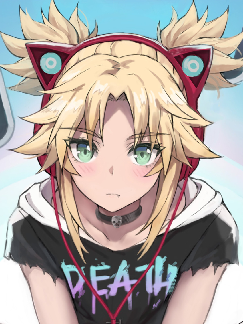 1girl absurdres alternate_costume alternate_hairstyle animal_ear_headphones animal_ears black_choker blonde_hair blush cat_ear_headphones cat_ears choker collarbone fake_animal_ears fang fate/grand_order fate_(series) gradient_background green_background green_eyes headphones highres hood hood_down looking_at_viewer mordred_(fate) shirt solo tonee torn_clothes torn_shirt twintails upper_body