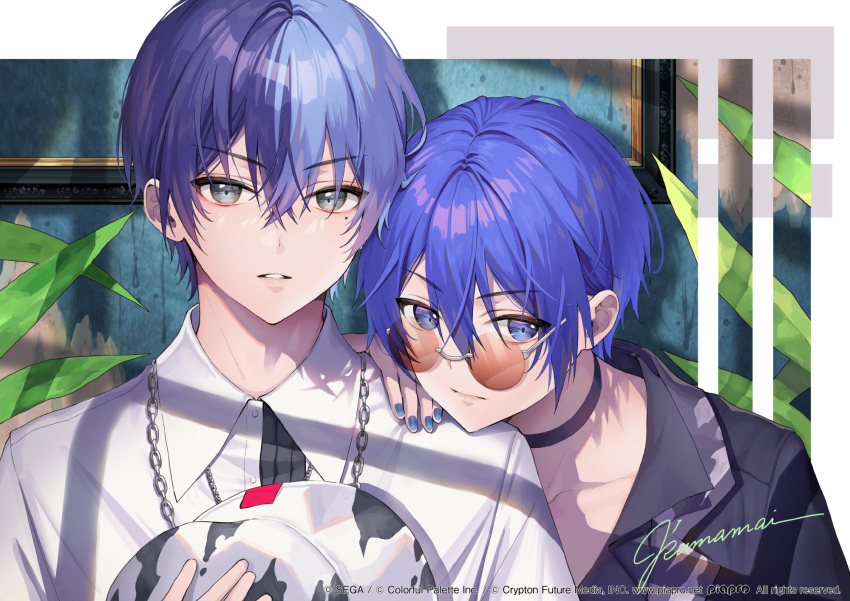 2boys aoyagi_touya black_choker blue_eyes blue_hair blue_nails chain_necklace choker closed_mouth collared_shirt commentary_request dark_blue_hair fingernails grey_eyes hair_between_eyes hand_on_another's_shoulder hat head_on_another's_shoulder headwear_removed highres holding holding_clothes holding_hat jewelry kaito_(vocaloid) leaf looking_at_viewer male_focus multicolored_hair multiple_boys necklace official_alternate_costume okuma_mai parted_lips project_sekai shirt short_hair signature split-color_hair sunglasses two-tone_hair upper_body vivid_bad_squad_(project_sekai) vivid_bad_squad_kaito vocaloid walk_on_and_on_(project_sekai)