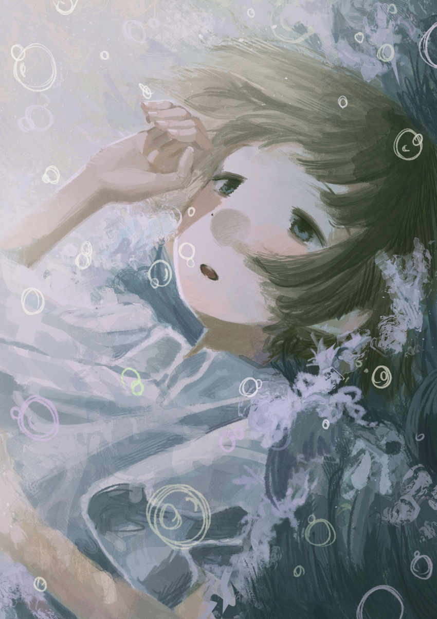 1girl absurdres air_bubble androgynous blue_eyes brown_hair bubble faux_traditional_media gyeonnggye highres medium_hair original other_focus shirt solo underwater upper_body white_shirt