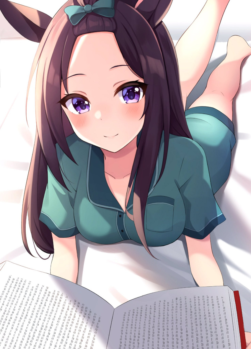 alternate_costume alternate_hairstyle bed black_hair blush book breasts collarbone commentary_request forehead highres horse_girl long_hair looking_at_viewer lying medium_breasts mejiro_dober_(umamusume) on_stomach pajamas ribbon smile umamusume violet_eyes white_background zeatto