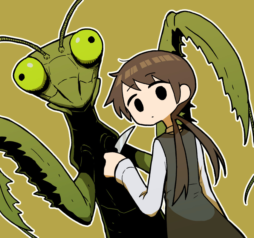 1girl antennae brown_background brown_hair bug commentary dot_mouth dress from_behind grey_dress hand_up highres holding holding_knife knife long_hair long_sleeves looking_at_viewer looking_back low_twintails mob_face monster no_sclera original outline praying_mantis shirt simple_background sleeves_past_wrists takurada translated twintails upper_body white_outline white_shirt white_sleeves