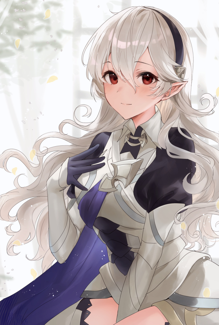 1girl armor black_hairband breasts cape closed_mouth corrin_(female)_(fire_emblem) corrin_(fire_emblem) fire_emblem fire_emblem_fates gloves hair_between_eyes hair_ornament hairband haru_(nakajou-28) highres juliet_sleeves long_hair long_sleeves looking_at_viewer pointy_ears puffy_sleeves red_eyes smile solo thighs white_hair