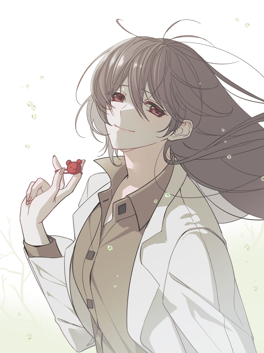 1girl brown_hair brown_shirt carmen_(project_moon) coat collared_shirt hair_down hair_tie highres holding holding_hair_tie ktsis lab_coat lobotomy_corporation long_hair long_sleeves looking_at_viewer project_moon red_eyes shirt simple_background smile solo upper_body very_long_hair white_background white_coat wing_collar