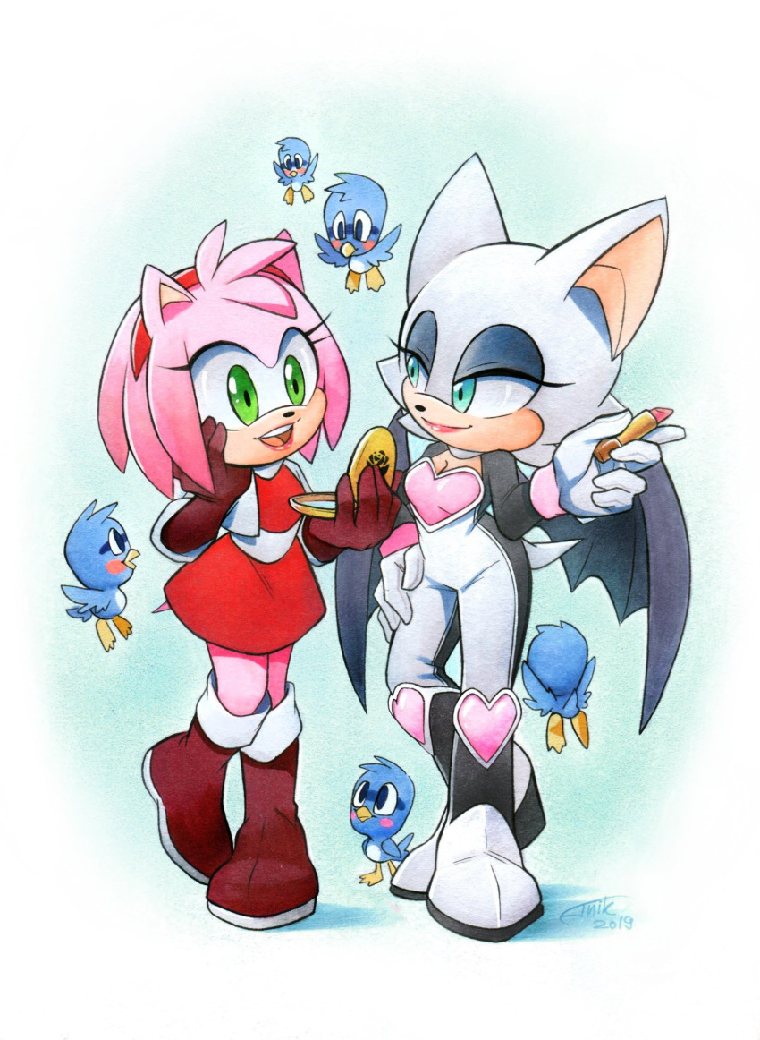 2girls amy_rose bat_wings bird blue_eyes boots brown_footwear brown_gloves cosmetics dress finik gloves green_eyes highres holding holding_lipstick_tube lipstick_tube multiple_girls open_mouth red_dress rouge_the_bat sonic_(series) teeth upper_teeth_only wings