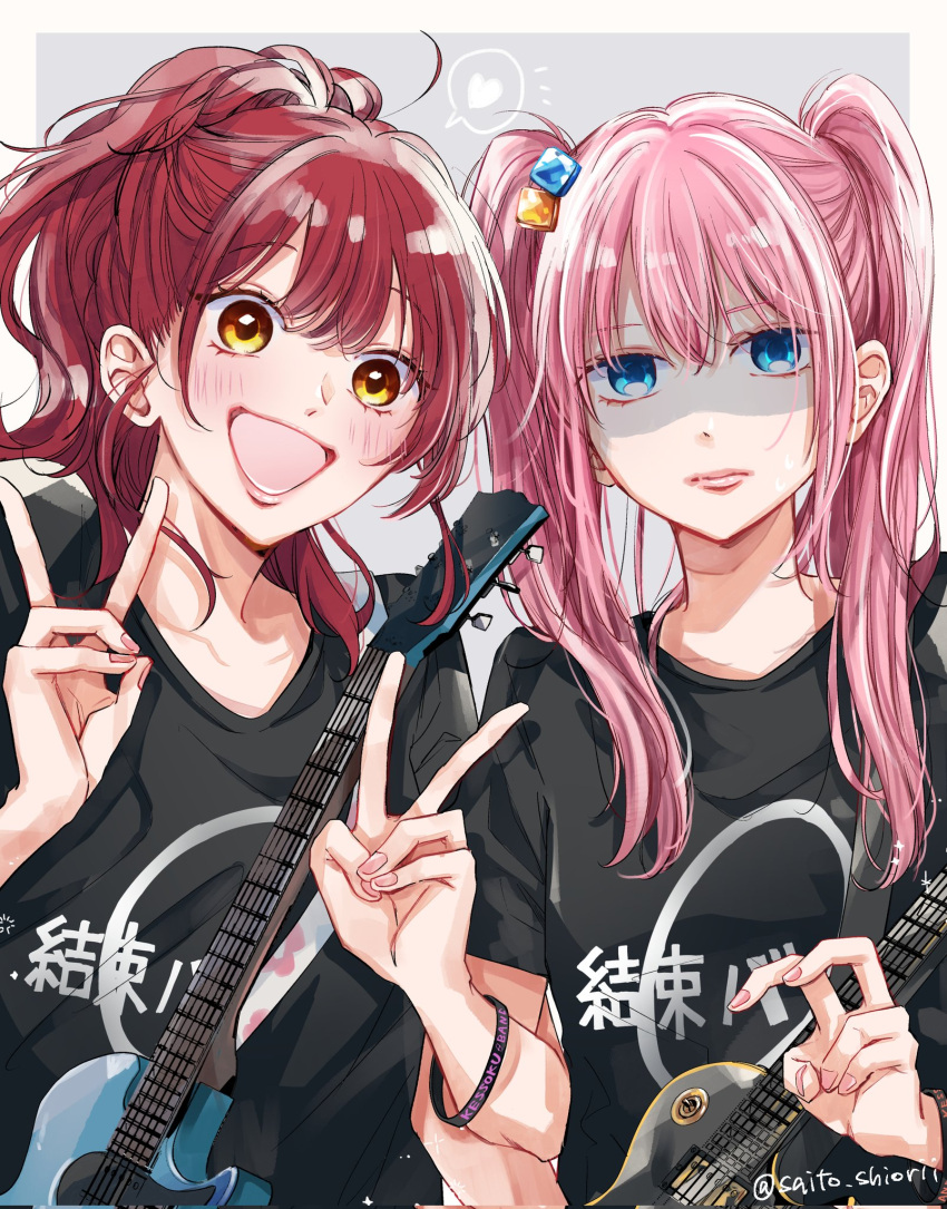 2girls ahoge alternate_hairstyle black_shirt blank_stare blue_eyes blush bocchi_the_rock! border bracelet closed_mouth clothes_writing collarbone commentary cube_hair_ornament dark_red_hair double_v electric_guitar fender_telecaster fingernails gotou_hitori grey_background group_name guitar hair_ornament hair_over_shoulder heart highres instrument jewelry kita_ikuyo lips long_hair looking_at_viewer merchandise multiple_girls open_mouth outside_border pink_hair pink_lips pink_nails ponytail print_shirt saitou_shiori_(pixiv14549321) shaded_face shirt short_sleeves side-by-side smile spoken_heart strap t-shirt triangle_mouth twintails twitter_username upper_body v white_border yellow_eyes