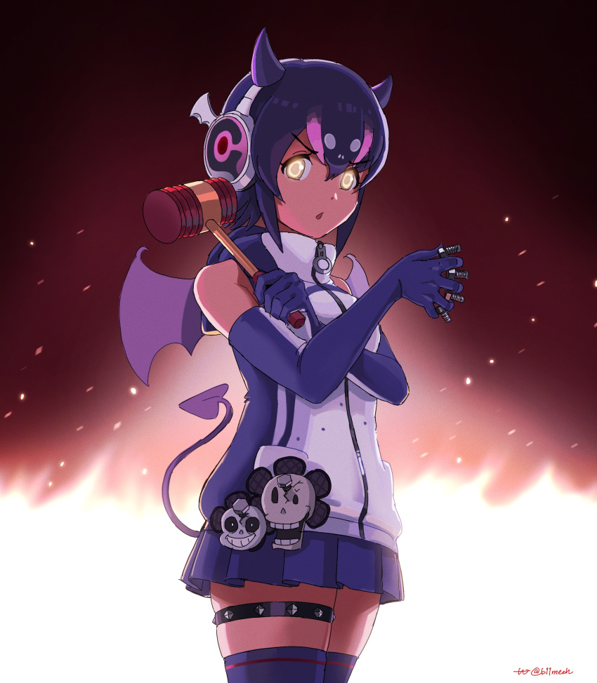 1girl animal_hood bare_shoulders beleven belt demon_girl demon_horns demon_tail demon_wings elbow_gloves gloves headphones highres hood horns humboldt_penguin_(kemono_friends) kemono_friends kemono_friends_v_project kneehighs looking_at_viewer penguin_girl penguin_hood short_hair skirt socks solo tail virtual_youtuber weapon wings yellow_eyes zipper