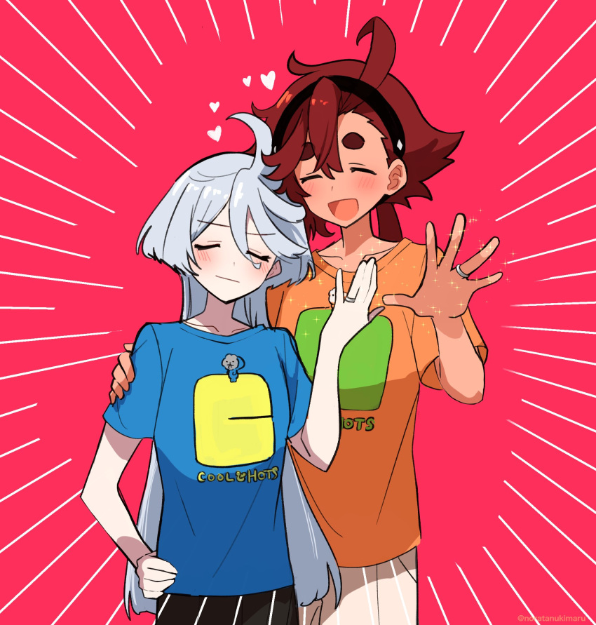 2girls :d ahoge black_hairband blue_shirt closed_eyes closed_mouth commentary_request grey_hair gundam gundam_suisei_no_majo hair_between_eyes hairband hand_on_another's_shoulder hand_on_own_hip heart highres jewelry long_hair low_ponytail miorine_rembran motion_lines multiple_girls noratanukimaru open_mouth orange_shirt pink_background print_shirt redhead ring shirt short_sleeves smile spoilers standing suletta_mercury swept_bangs t-shirt thick_eyebrows twitter_username
