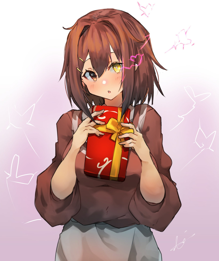 1girl blush box breasts brown_eyes brown_hair brown_sweater furutaka_(kancolle) gift gift_box glowing glowing_eye grey_skirt hair_between_eyes hair_ornament hairclip heart heterochromia highres holding holding_gift kantai_collection looking_at_viewer official_alternate_costume parted_lips short_hair simple_background skirt solo sunday_aki sweater upper_body yellow_eyes