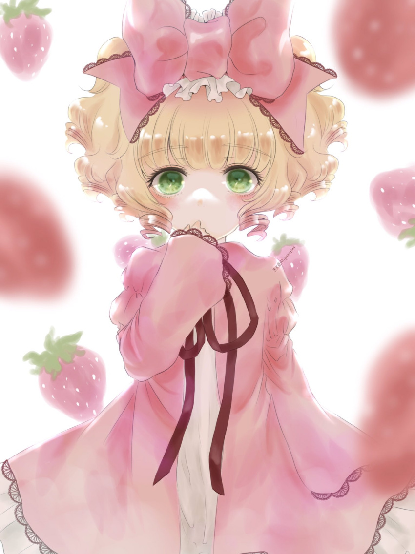 1girl black_ribbon blonde_hair bow dress drill_hair finger_to_mouth food frills fruit green_eyes hair_bow highres hinaichigo kiru_(m_putorius) long_sleeves looking_at_viewer neck_ribbon pink_bow pink_dress ribbon rozen_maiden short_hair sleeves_past_wrists solo straight-on strawberry upper_body white_background
