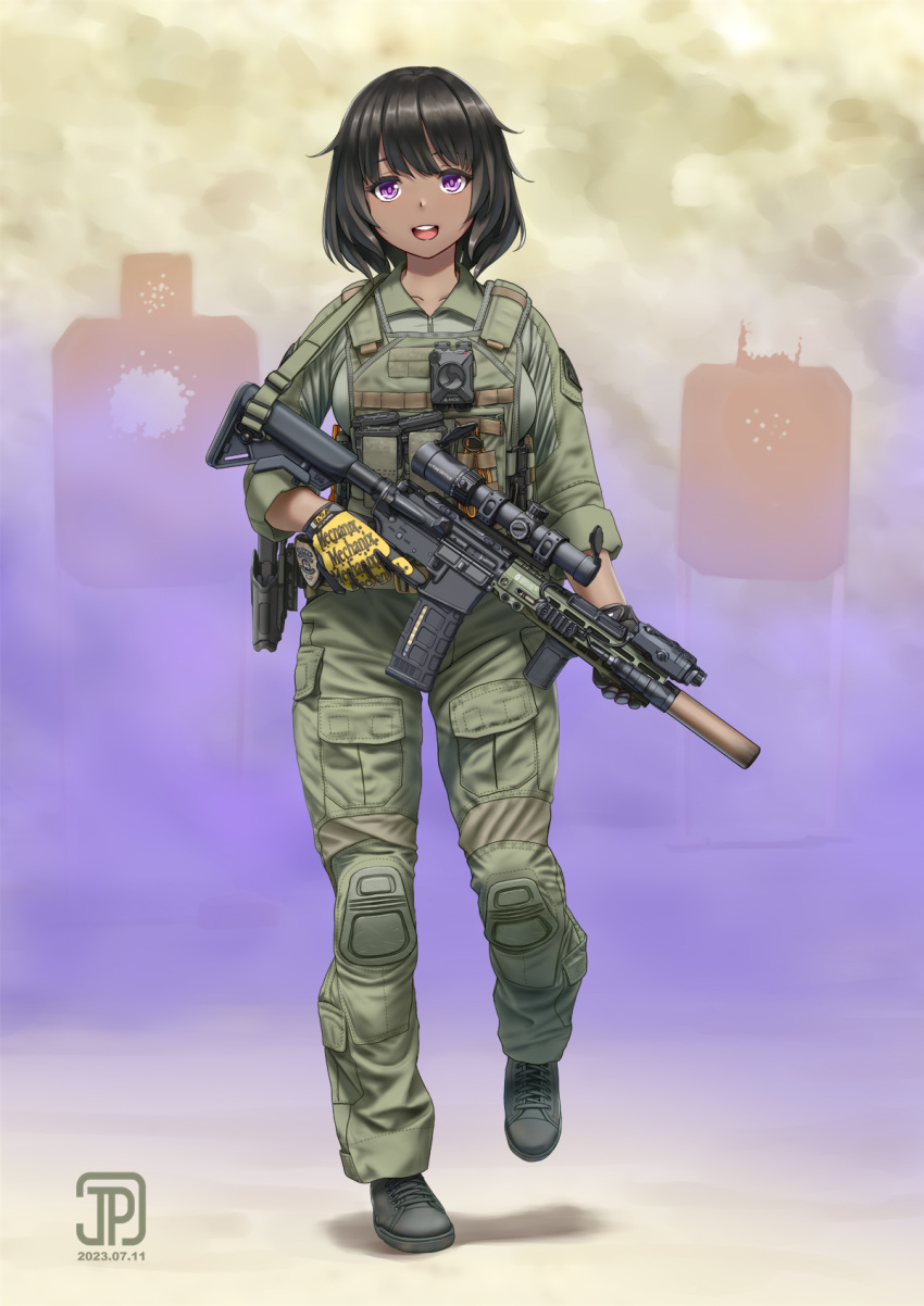 1girl artist_name assault_rifle black_footwear black_hair dark-skinned_female dark_skin dated gloves green_jacket green_pants gun highres jacket jpc looking_at_viewer magazine_(weapon) military open_mouth original pants police_badge rifle scope shooting_range short_hair smile solo suppressor vertical_foregrip violet_eyes weapon weapon_request yellow_gloves