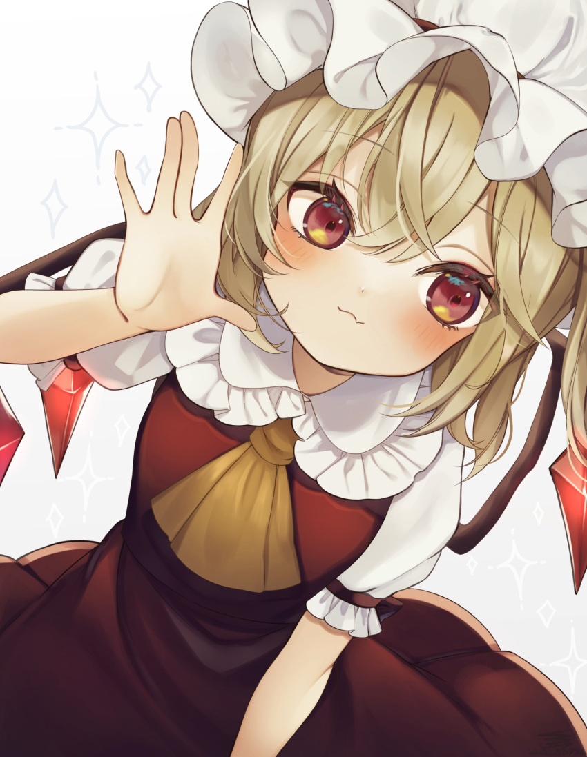1girl blonde_hair blush closed_mouth collared_shirt crystal flandre_scarlet frilled_shirt_collar frilled_sleeves frills gradient_background hair_between_eyes hat highres long_hair mob_cap one_eye_closed red_eyes red_skirt red_vest shirt short_sleeves skirt solo touhou upper_body vest white_headwear white_shirt wings yuineko