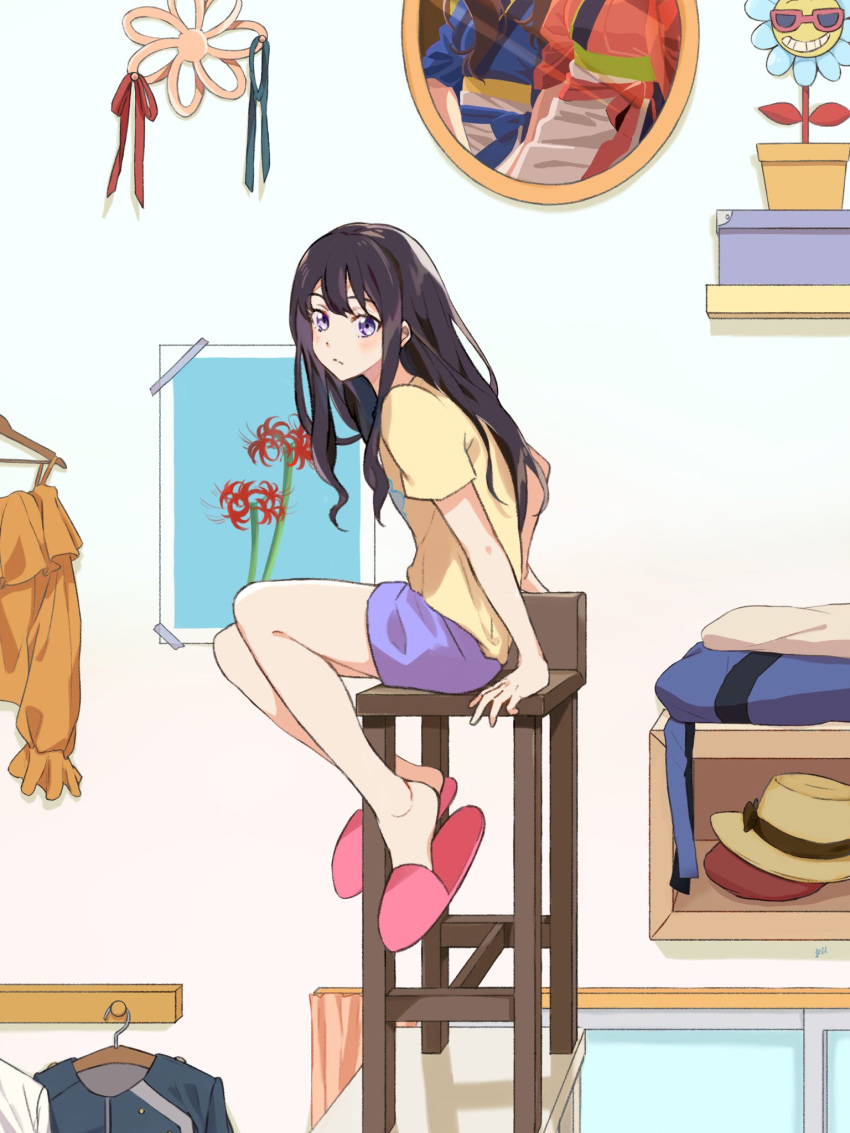 1girl arm_support black_hair hair_between_eyes highres inoue_takina long_hair looking_to_the_side lycoris_recoil on_chair pink_footwear shirt shorts sitting slippers slouching solo t-shirt violet_eyes wooden_chair yellow_shirt