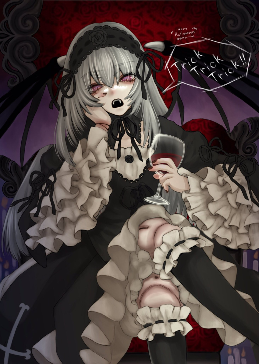1girl black_dress black_hairband crossed_legs cup demon_wings doll_joints dress drinking_glass fangs frilled_sleeves frills gothic_lolita grey_hair hairband halloween halloween_costume highres holding holding_cup joints kiru_(m_putorius) lolita_fashion lolita_hairband long_hair looking_at_viewer open_mouth rozen_maiden sitting solo suigintou teeth violet_eyes wide_sleeves wine_glass wings