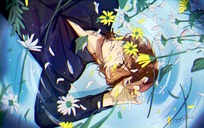 1boy black_shirt blue_background brown_eyes brown_hair closed_mouth commentary daisy flower flower_over_eye hair_between_eyes hand_up highres kotobuki_reiji leaf light_smile long_sleeves looking_at_viewer male_focus maso_(maso_1222) open_collar petals ripples shirt short_hair signature solo upper_body upside-down uta_no_prince-sama white_flower wing_collar yellow_flower
