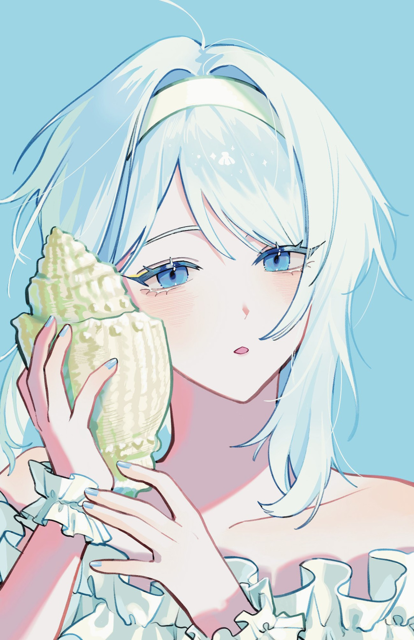 1girl bare_shoulders blue_background blue_nails collarbone conch faust_(limbus_company) hairband highres holding holding_shell limbus_company medium_hair parted_lips portrait project_moon shell sidelocks solo szztzzs white_hair white_hairband wrist_cuffs