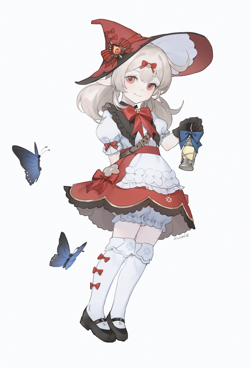 1girl artist_name belt black_footwear black_gloves blonde_hair bloomers blue_bow blue_butterfly bow bowtie brown_belt bug butterfly butterfly_wings closed_mouth collared_dress dress dress_bow floral_print flying frills full_body gem genshin_impact gloves hair_between_eyes hair_bow hand_up hat hat_bow highres holding klee_(blossoming_starlight)_(genshin_impact) klee_(genshin_impact) lamp looking_at_viewer official_alternate_costume pointy_ears puffy_short_sleeves puffy_sleeves red_bow red_bowtie red_eyes red_gemstone red_headwear shoes short_hair short_sleeves short_twintails simple_background smile solo standing striped striped_bow thigh-highs twintails two-tone_dress underwear vision_(genshin_impact) vsmile white_background white_dress white_thighhighs wings witch_hat