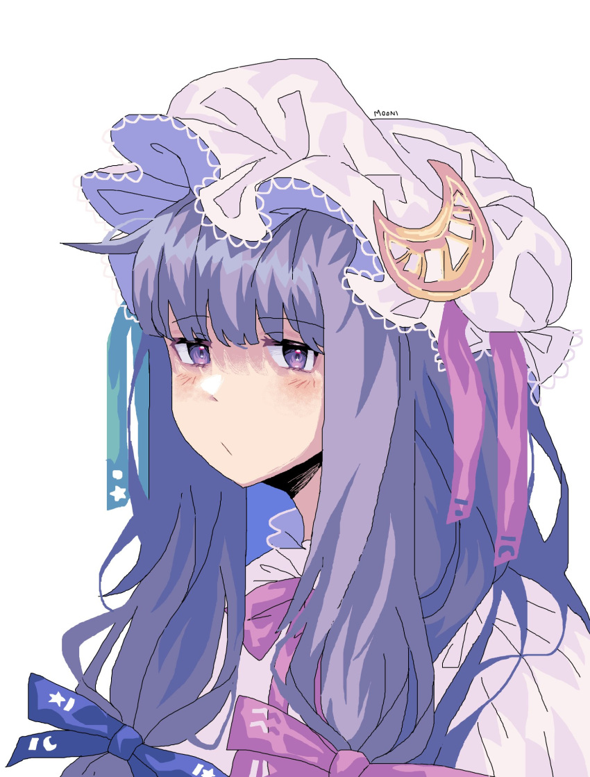 1girl blue_bow bow braid crescent crescent_hat_ornament expressionless hair_bow hat_ornament highres long_hair looking_at_viewer moonii_desu patchouli_knowledge purple_bow purple_hair shirt solo touhou twin_braids violet_eyes white_background white_headwear white_shirt