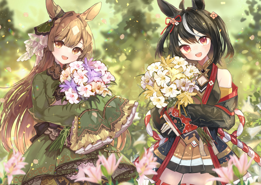 1girl 2girls ahoge animal_ears black_hair bouquet brown_hair ear_ornament harunohotaru highres holding holding_bouquet horse_ears horse_girl horse_tail kitasan_black_(umamusume) long_hair looking_at_viewer medium_hair multicolored_hair multiple_girls open_mouth red_eyes satono_diamond_(umamusume) smile solo standing streaked_hair tail umamusume very_long_hair