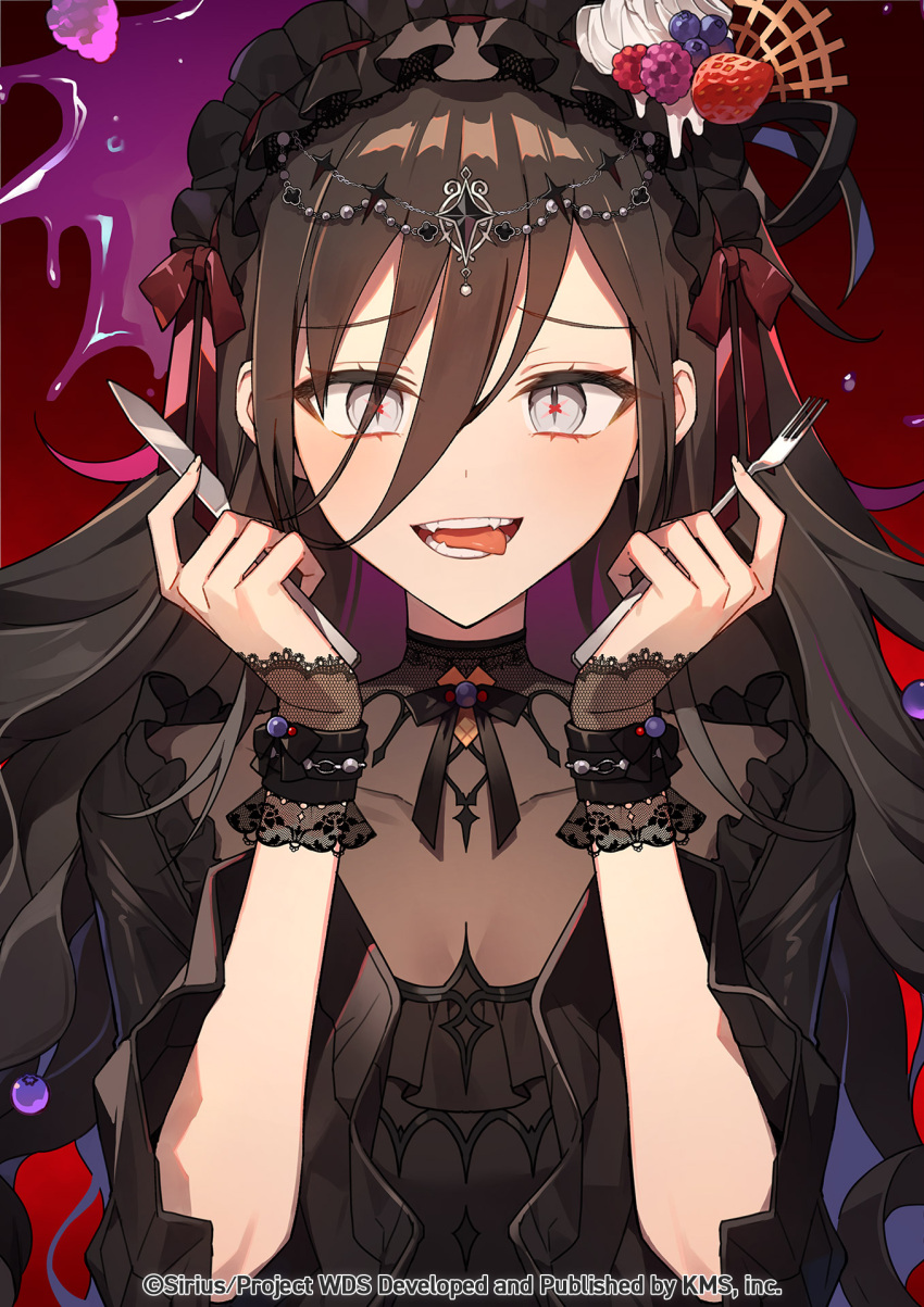 1girl azit_(down) black_hair bow fork grey_eyes hair_between_eyes headdress highres holding holding_fork holding_spoon karasumori_daikoku long_bangs long_hair looking_at_viewer official_art open_mouth red_bow solo spoon tongue tongue_out world_dai_star