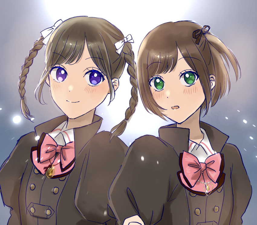 2girls amamiya_sophia_seren arms_at_sides assault_lily blush bow bowtie braid brown_hair brown_jacket brown_ribbon buttons closed_mouth collared_shirt commentary_request gradient_background green_eyes grey_background hair_bow hair_ribbon highres jacket jewelry juliet_sleeves kishimoto_lucia_raimu light_particles long_sleeves looking_at_viewer ludvico_private_girls'_academy_school_uniform medium_hair multiple_girls necklace parted_lips pendant pink_bow pink_bowtie puffy_sleeves ribbon school_uniform shakeza shirt short_hair side-by-side smile swept_bangs twin_braids twintails upper_body violet_eyes white_background white_bow white_shirt