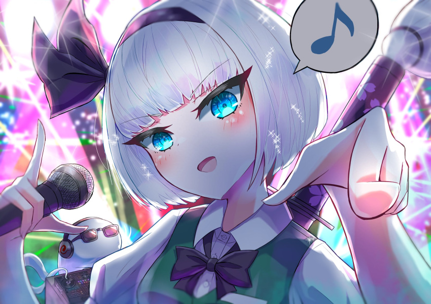 1girl black_bow black_bowtie black_hairband black_ribbon blue_eyes bob_cut bow bow_hairband bowtie collared_shirt concert dj glasses green_vest gvxvg00 hair_ribbon hairband headphones highres holding holding_microphone katana konpaku_youmu konpaku_youmu_(ghost) microphone musical_note pointing pointing_at_viewer puffy_short_sleeves puffy_sleeves ribbon sheath shirt short_hair short_sleeves solo spoken_musical_note stage_lights sword touhou turntable vest weapon white_hair white_shirt