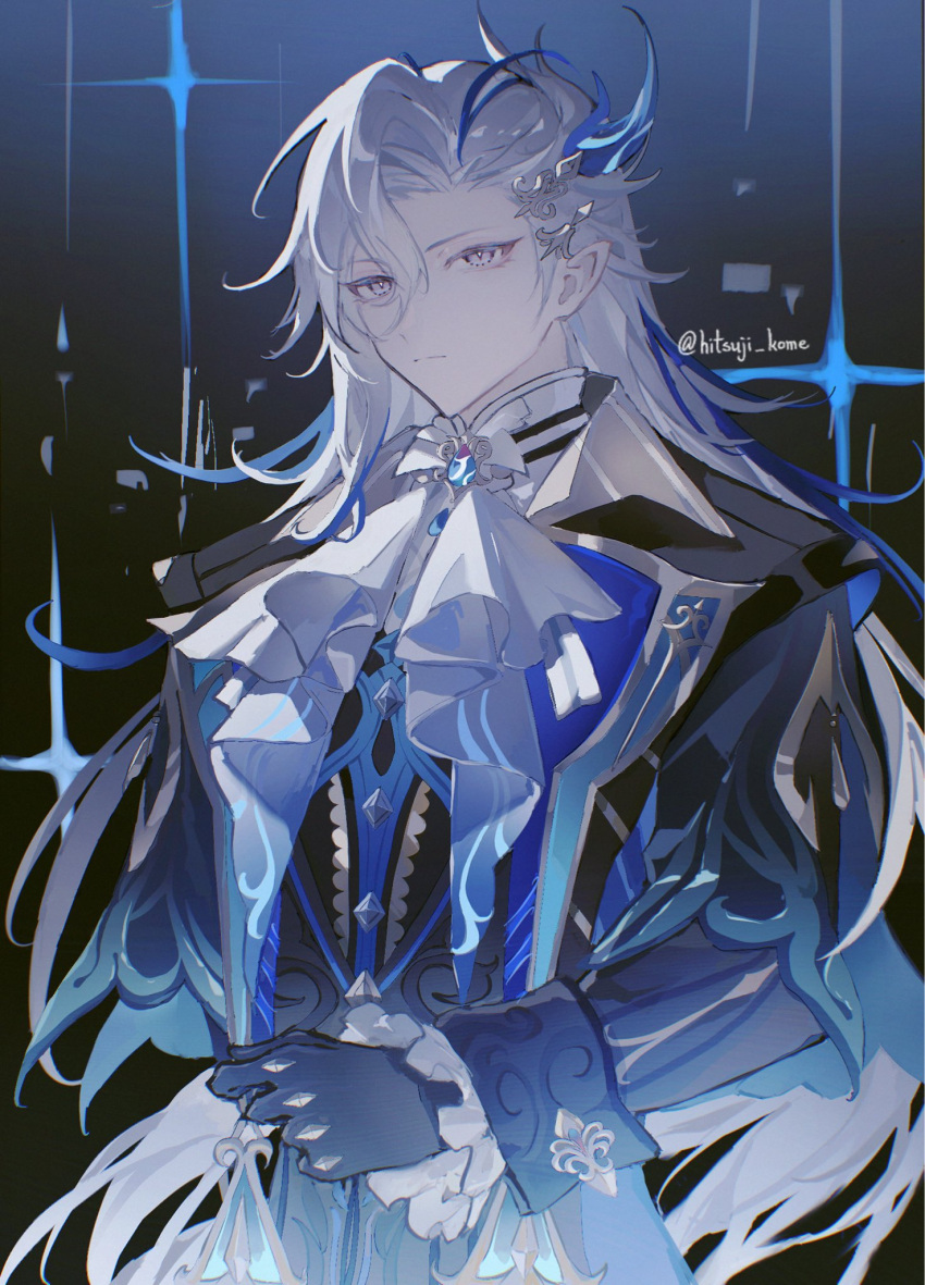 1boy 329kome arm_behind_back ascot blue_gloves closed_mouth genshin_impact gloves hair_between_eyes highres long_hair long_sleeves male_focus multicolored_hair neuvillette_(genshin_impact) pointy_ears streaked_hair twitter_username upper_body white_hair