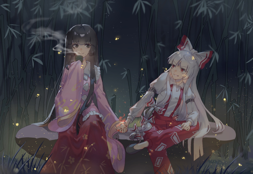 2girls anger_vein arm_belt bamboo bamboo_forest black_footwear black_hair blunt_bangs bow collared_shirt commentary_request cup forest frilled_shirt_collar frills fujiwara_no_mokou grey_eyes grin hair_bow hand_up highres holding holding_cup holding_hands houraisan_kaguya long_hair long_skirt long_sleeves looking_at_another multiple_girls nature open_mouth outdoors pants pink_shirt red_bow red_eyes red_pants red_skirt rock shirt shoes sitting skirt smile steam suspenders sweatdrop touhou two-tone_bow very_long_hair white_bow white_hair xinjinjumin249055877979