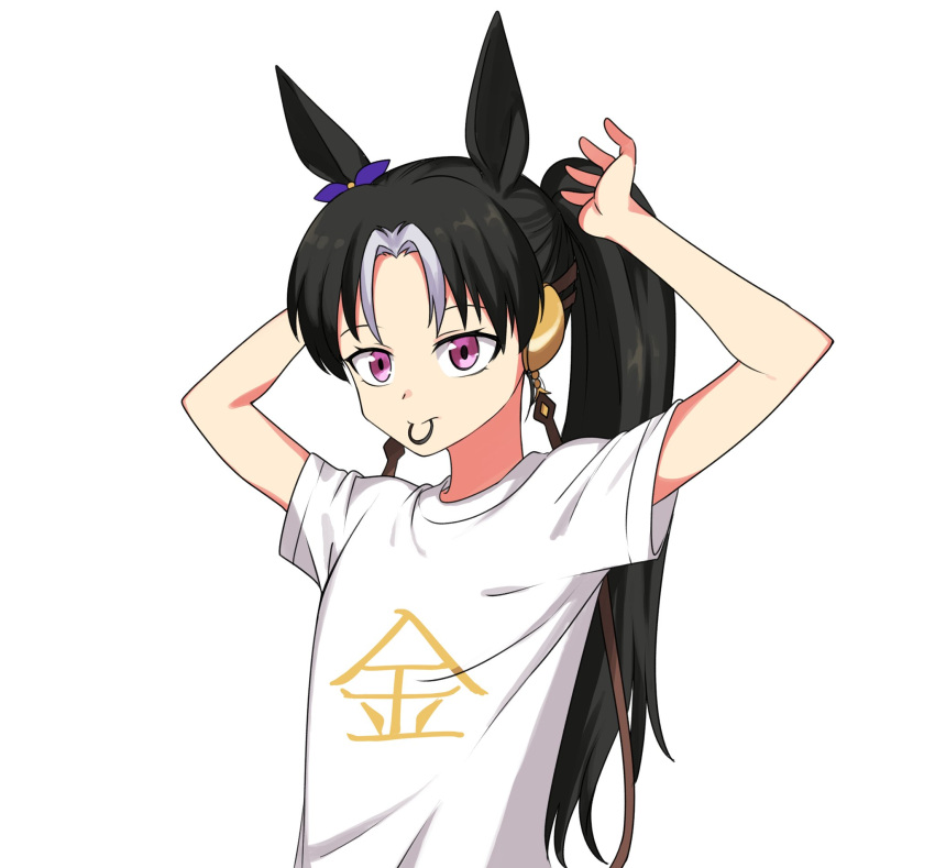 1girl animal_ears arms_up black_hair bow casual clothes_writing commentary_request ear_bow fukuro_(maruaru00) genderswap genderswap_(mtf) headgear highres horse_ears horse_girl kanji_focus light_purple_hair long_hair multicolored_hair original personification ponytail purple_bow reins shirt short_sleeves simple_background solo stay_gold_(racehorse) t-shirt two-tone_hair tying_hair umamusume upper_body violet_eyes white_background white_shirt