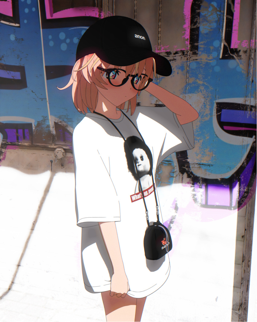+_+ 1girl 3d alternate_hairstyle arm_at_side arm_behind_head baseball_cap black-framed_eyewear black_bag black_headwear blender_(medium) blonde_hair blush bright_pupils cel_shading closed_mouth clothes_writing commentary_request cowboy_shot day dot_mouth dot_nose english_text expressionless glasses graffiti hand_up hat highres looking_at_viewer multicolored_eyes multicolored_hair no_pants orange_hair outdoors pink_eyes print_shirt rinne_(rinrinne) rinrinne rinrinne39_(artist) shirt short_hair short_sleeves solo standing streaked_hair t-shirt violet_eyes virtual_youtuber wall white_pupils white_shirt