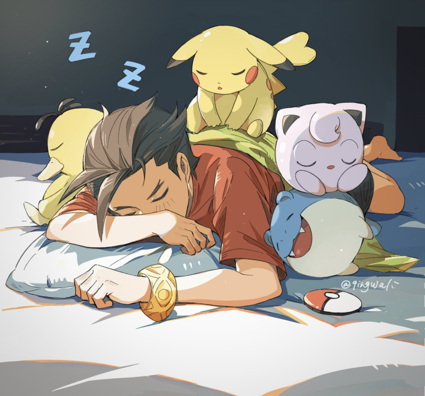 1boy ace_attorney antenna_hair apollo_justice bed blush bracelet brown_hair closed_eyes covered_mouth crossover highres jewelry jigglypuff kaeru_(qingwali) lying on_stomach pikachu pillow poke_ball pokemon pokemon_(creature) psyduck red_shirt shirt short_hair short_sleeves sleeping solo spheal t-shirt twitter_username z-ring zzz