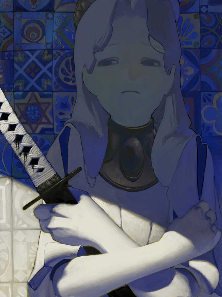 1girl closed_mouth collar colored_skin crossed_arms dress grey_eyes gtsleep1200 highres holding holding_sword holding_weapon katana long_hair metal_collar original parted_hair shadow sheath sheathed short_sleeves sideways_glance solo standing sword tile_wall tiles upper_body weapon white_dress white_hair white_skin