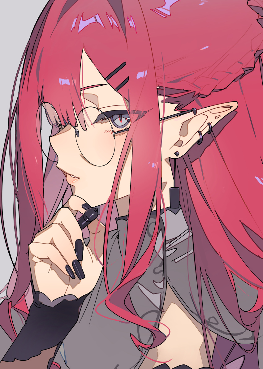1girl absurdres baobhan_sith_(fate) black_nails braid close-up ear_piercing earrings fate/grand_order fate_(series) fingernails glasses grey_background grey_eyes hair_between_eyes hair_ornament hair_over_one_eye hairclip highres holding holding_pen jewelry long_hair looking_at_viewer nail_polish parted_lips pen piercing pointy_ears redhead round_eyewear side_braid sidelocks simple_background solo zhibuji_loom