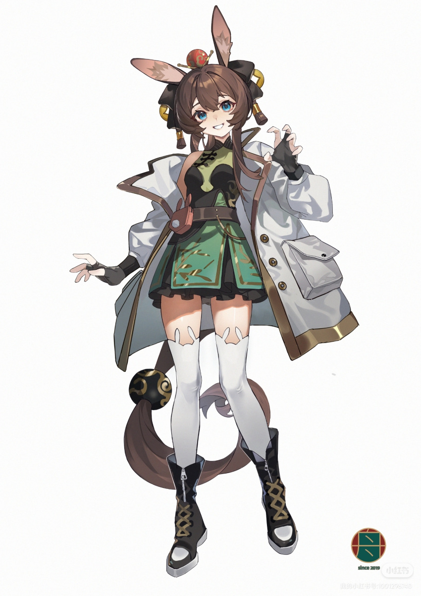 1girl absurdly_long_hair absurdres alternate_costume amiya_(arknights) animal_ear_legwear animal_ears arknights bare_shoulders black_bow black_dress black_footwear black_gloves blue_eyes boots bow breasts brown_hair claw_pose dress fingerless_gloves full_body gloves hair_bow hair_ornament highres jacket long_hair lushi_jin_up open_clothes open_jacket ponytail rabbit_ears rabbit_girl sidelocks sleeveless sleeveless_dress small_breasts solo standing tachi-e thigh-highs very_long_hair white_jacket white_thighhighs