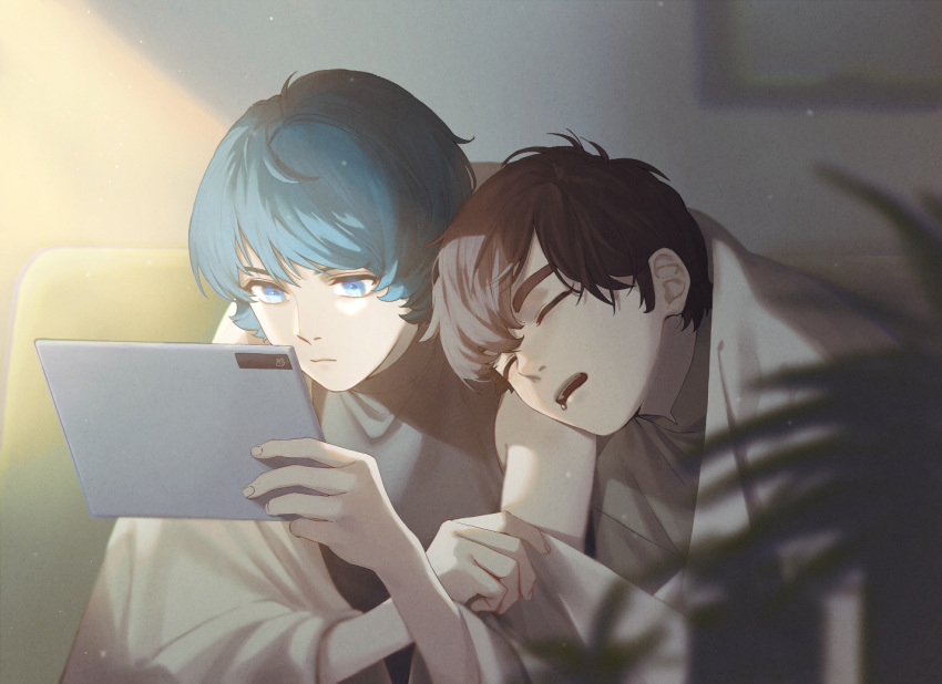 2boys artist_logo black_shirt blanket blue_eyes blue_hair blurry blurry_foreground brown_hair chromatic_aberration closed_eyes closed_mouth couch drooling expressionless fern film_grain gundam gundam_zz high_collar holding holding_tablet_pc indoors judau_ashta kamille_bidan leaning_on_person light_particles looking_at_object male_focus multiple_boys no_jacket open_mouth shared_blanket shirt short_hair sitting sleeping sleeveless sleeveless_shirt sunlight tablet_pc thick_eyebrows turtleneck ususio_11 yellow_shirt