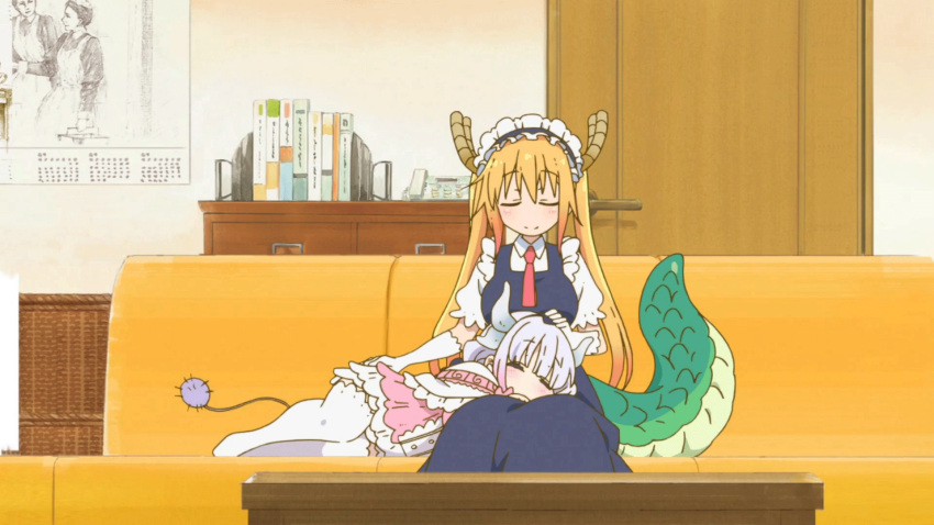 animated_gif dragon_girl dragon_horns dragon_tail kanna_kamui kobayashi-san_chi_no_maidragon multiple_girls sleeping tohru_(maidragon) twintails