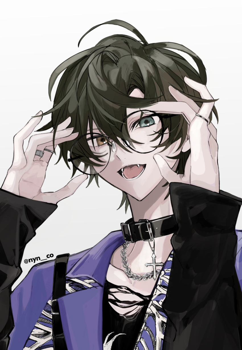 1boy adjusting_eyewear alternate_costume aqua_eyes belt belt_buckle belt_collar black_belt black_hair buckle collar commentary ensemble_stars! fangs grey_background hair_between_eyes hands_up heterochromia highres jewelry kagehira_mika lapels long_sleeves looking_at_viewer male_focus necklace notched_lapels nyn_co open_mouth orange_eyes ring round_eyewear short_hair simple_background solo symbol-only_commentary teeth twitter_username upper_body