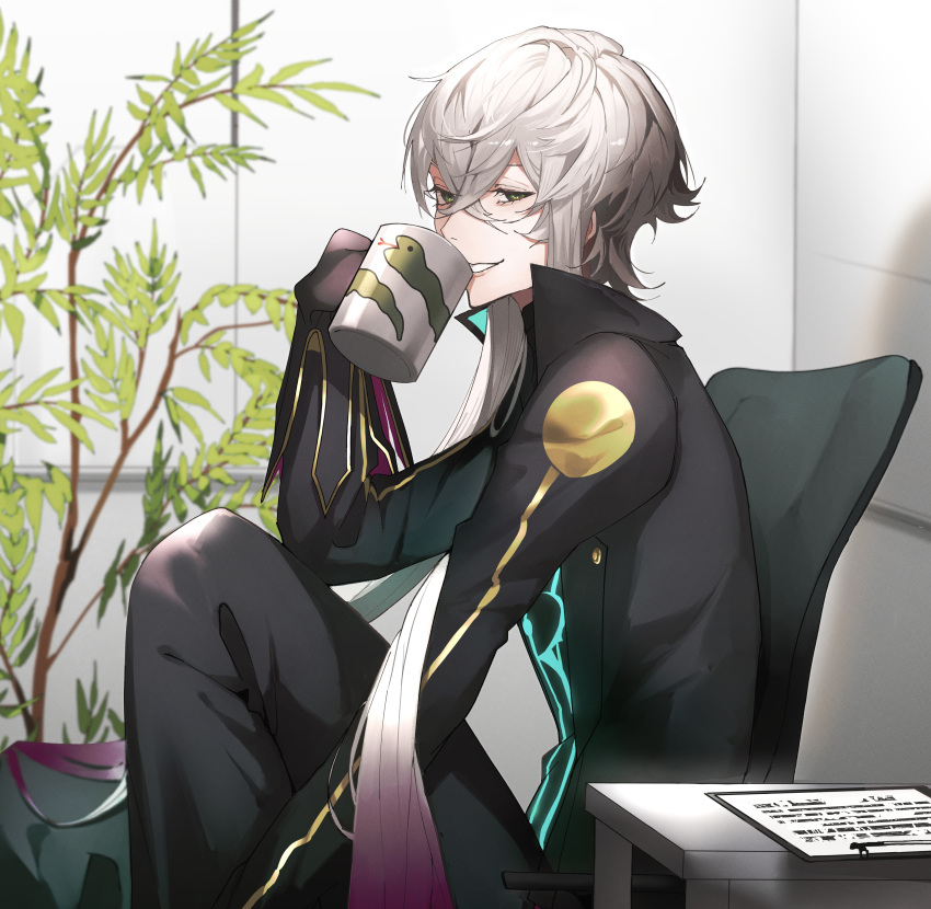1boy absurdres asclepius_(fate) bishounen black_jacket black_pants clipboard crossed_bangs cup drinking eyelashes fate/grand_order fate_(series) green_eyes grey_hair grin highres holding holding_cup indoors jacket long_arms long_hair long_sleeves male_focus mug pants plant ponytail potted_plant sitting smile solo table very_long_hair zuraa_(naunau_seijin)