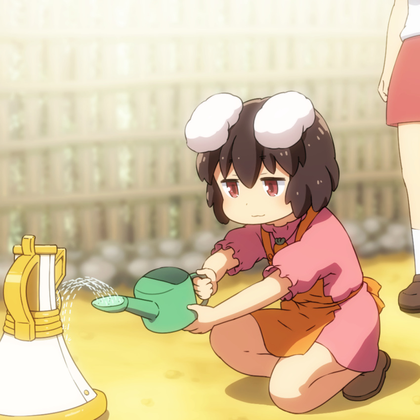 2girls animal_ears apron black_hair brown_footwear closed_mouth commentary_request dress hair_between_eyes inaba_tewi lunatic_gun multiple_girls orange_apron pink_dress rabbit_ears red_eyes reisen_udongein_inaba shirosato shoes short_hair short_sleeves solo_focus touhou