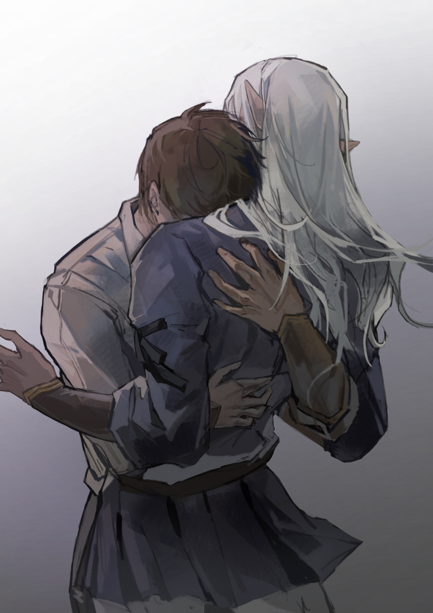 2boys absurdres adventurer_(ff14) blue_jacket brown_hair chinese_commentary commentary_request cowboy_shot elezen elf estinien_varlineau facing_away final_fantasy final_fantasy_xiv from_behind gradient_background grey_background grey_shirt hands_on_another's_back highres hug hyur jacket long_hair male_focus multiple_boys pointy_ears shirt short_hair simple_background standing surprise_hug vambraces warrior_of_light_(ff14) white_hair wujinjinjin