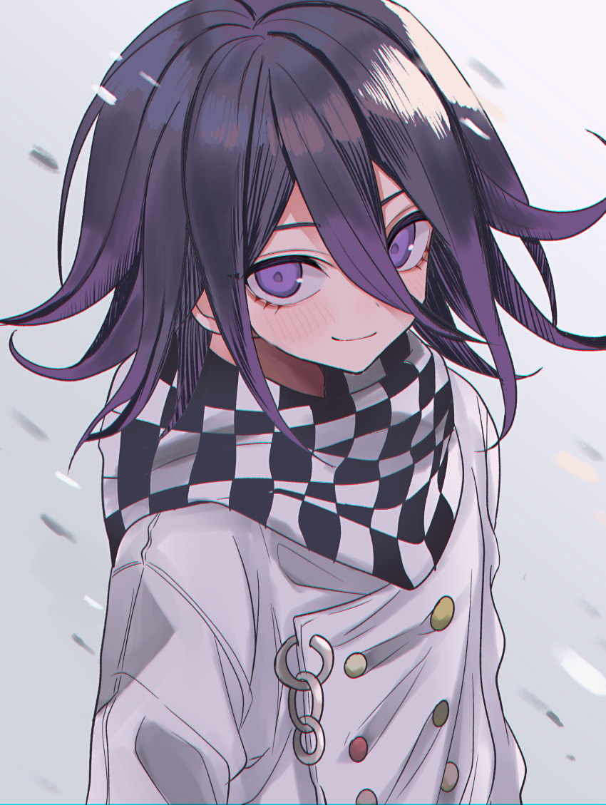 1boy absurdres black_scarf blush buttons chain checkered_clothes checkered_scarf closed_mouth danganronpa_(series) danganronpa_v3:_killing_harmony double-breasted gradient_background gradient_hair grey_background hair_between_eyes highres jacket long_bangs looking_at_viewer male_focus multicolored_hair oma_kokichi purple_hair sanpaku scarf solo two-tone_scarf upper_body urami0310 violet_eyes white_background white_jacket white_scarf