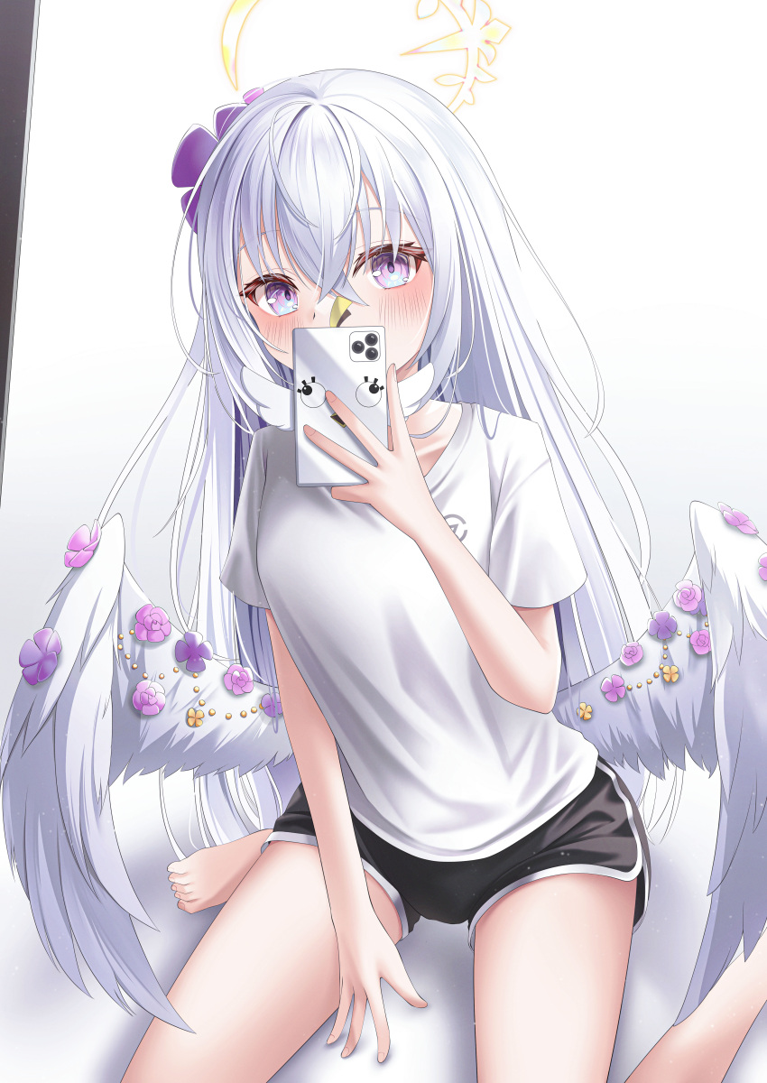1girl absurdres azusa_(blue_archive) barefoot black_shorts blue_archive cellphone dolphin_shorts flower hair_flower hair_ornament halo highres holding holding_phone long_hair looking_at_viewer peroro_(blue_archive) phone shira_jun shirt shorts sitting smartphone solo violet_eyes wariza white_background white_shirt wings