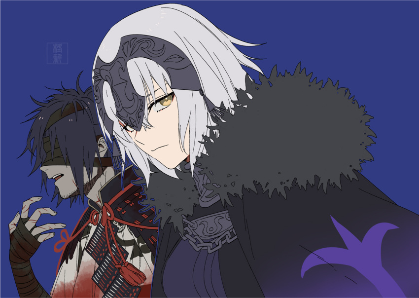1boy 1girl armor bandage_over_one_eye bandaged_head bandages black_armor black_bandages black_cape black_gloves black_hair blue_background cape chain chiemon_(fate) closed_mouth collar fate/samurai_remnant fate_(series) fingerless_gloves fur-trimmed_cape fur_trim gloves grey_hair hand_up haori headpiece japanese_armor japanese_clothes jeanne_d'arc_alter_(fate) kibou looking_at_viewer looking_to_the_side messy_hair metal_collar multiple_scars open_mouth profile red_tassel scar short_hair shoulder_armor simple_background sode tassel teeth upper_body upper_teeth_only yellow_eyes