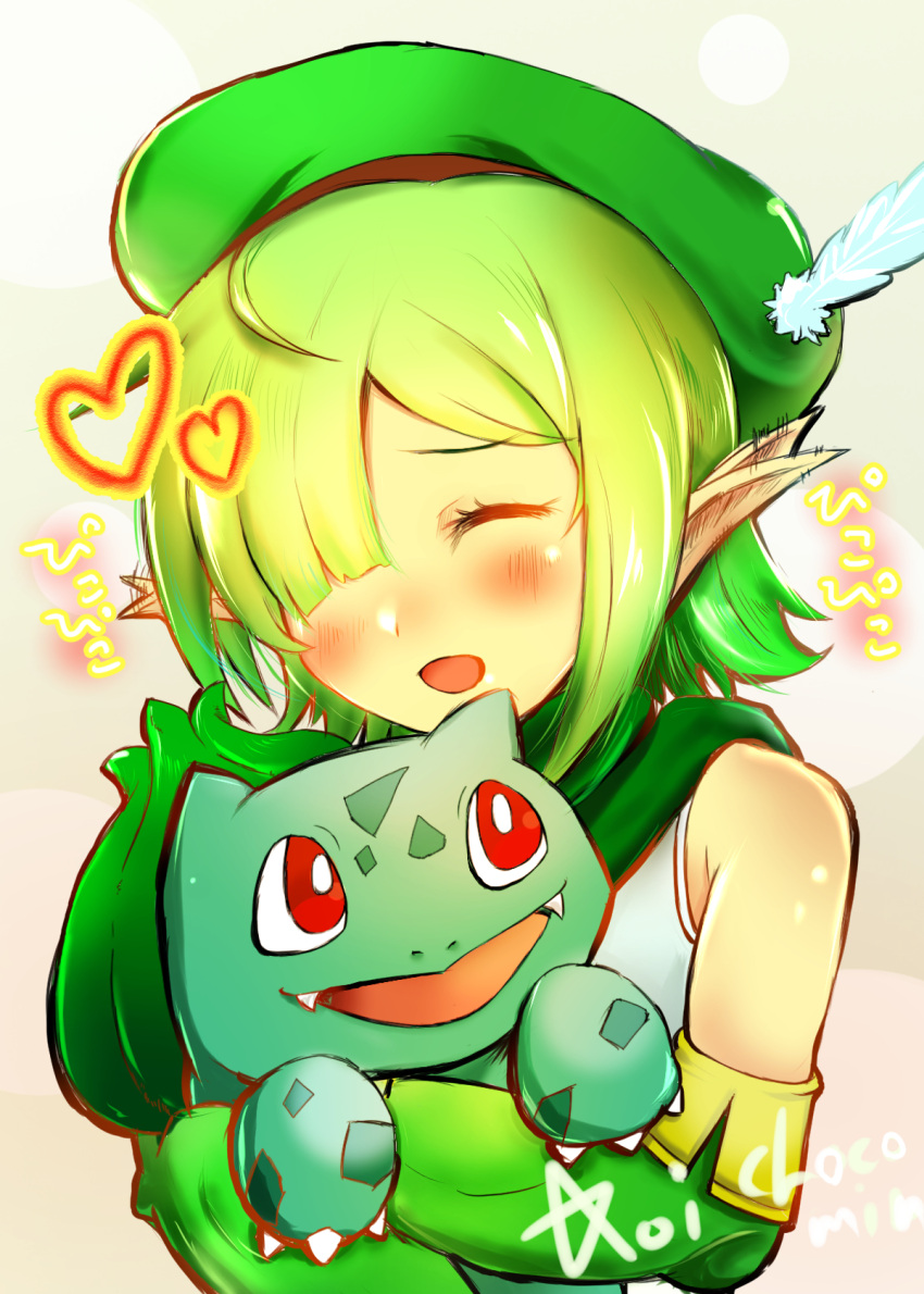 1girl aoi_(princess_connect!) blush bright_pupils bulbasaur chokomin claws closed_eyes color_connection crossover elbow_gloves fangs gloves green_gloves green_hair green_headwear green_scarf grey_background hair_over_one_eye hat_feather heart highres holding holding_pokemon nostrils open_mouth pointy_ears pokemon pokemon_(creature) princess_connect! red_eyes scarf shirt short_hair upper_body white_pupils white_shirt