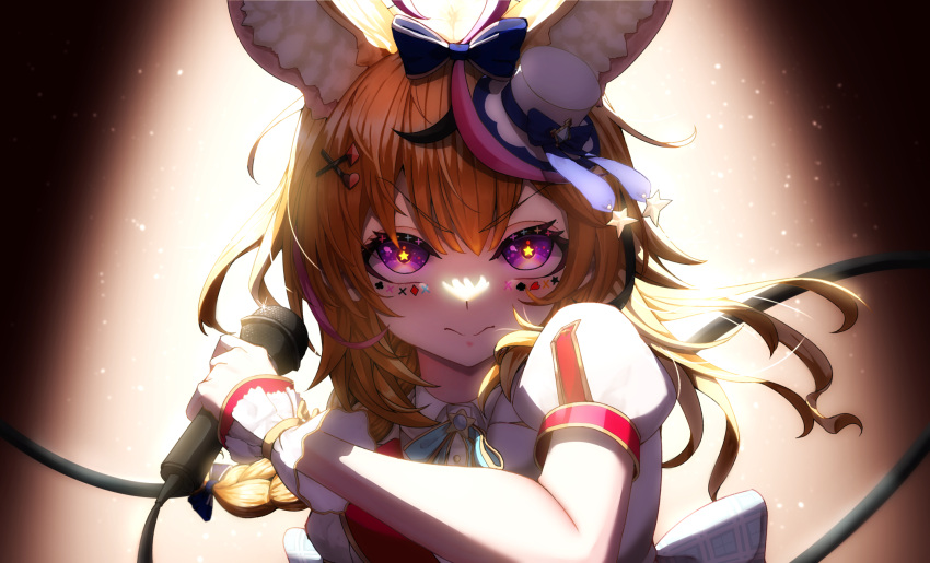 1girl animal_ear_fluff animal_ears blonde_hair blue_bow blue_bowtie bow bowtie braid commentary determined english_commentary facial_mark fox_ears gloves hair_between_eyes hair_over_shoulder hat highres holding holding_microphone hololive hololive_idol_uniform_(bright) jacket light_particles long_hair looking_at_viewer microphone mini_hat mini_top_hat multicolored_hair omaru_polka pink_hair puffy_short_sleeves puffy_sleeves serious short_sleeves side_braid single_braid solo star-shaped_pupils star_(symbol) streaked_hair symbol-shaped_pupils takotobuta top_hat upper_body v-shaped_eyebrows violet_eyes virtual_youtuber white_gloves white_jacket wrist_cuffs