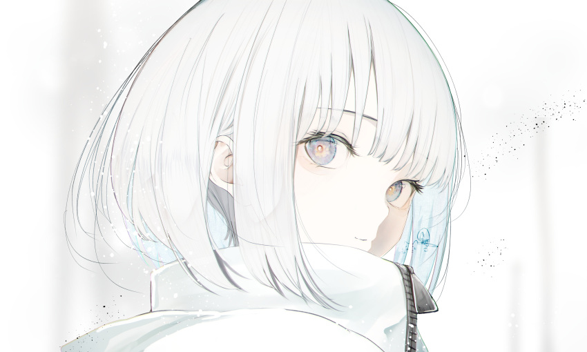 1girl absurdres blue_eyes blurry blurry_background closed_mouth high_collar highres kisaragi_yaya looking_at_viewer original portrait short_hair signature smile solo white_background white_hair white_theme zipper zipper_pull_tab