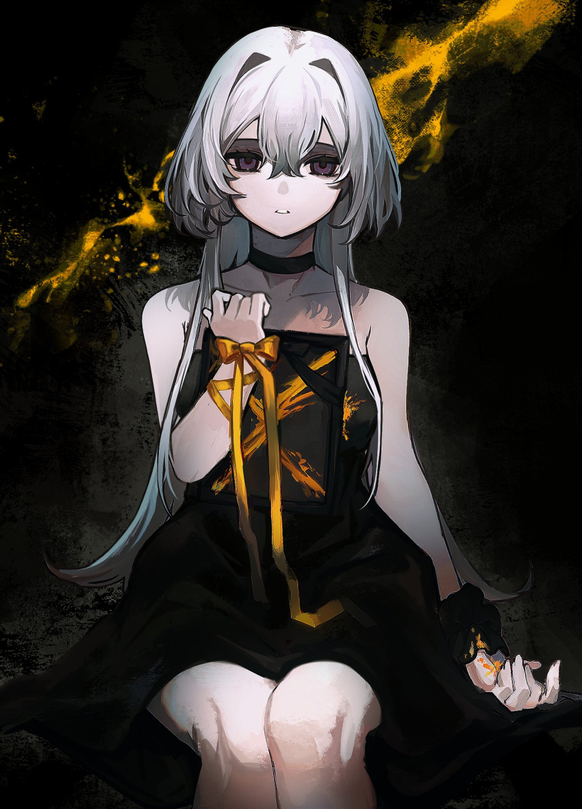 1girl bare_shoulders black_choker black_dress choker dress egoist_(vocaloid) empty_picture_frame grey_hair hair_between_eyes highres holding long_hair looking_at_viewer paint_splatter pale_skin parted_lips picture_frame poursuu ribbon simple_background sitting solo strapless strapless_dress very_long_hair violet_eyes vocaloid white_hair yellow_ribbon
